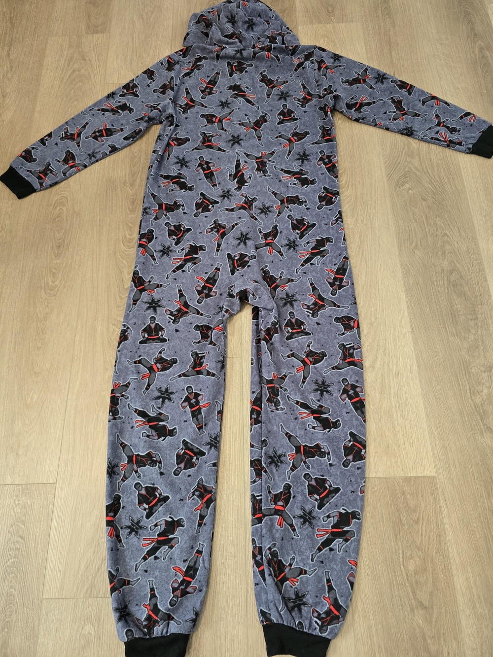 The Children’s Place Ninja Hooded One Piece Pajamas Boys PJS XXL 16 Gray Red - Picture 5 of 6